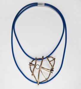 Ulrike Hofmann-Schüll Silber Goldschmiedin Messing Kupfer Eisen Schmuck