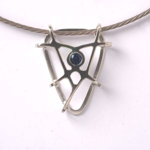 Ulrike Hofmann-Schüll Silber Goldschmiedin Messing Kupfer Eisen Schmuck
